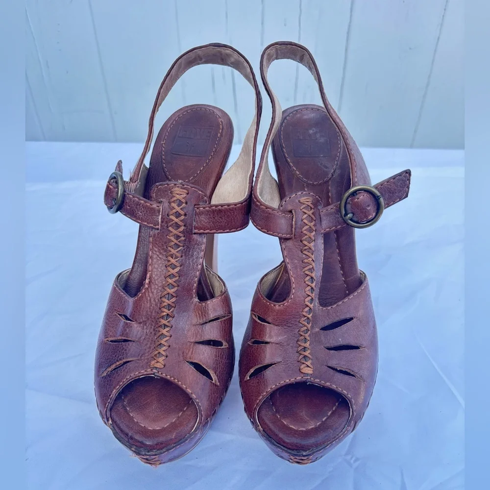 Frye Fran X Stitch platform wood peep toe sandals